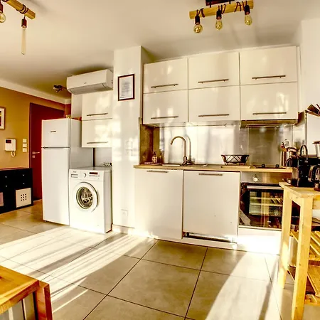 Le Verger Des Naiades Apartment
